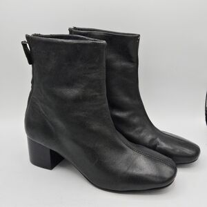 Seychelles black suede leather zip up 2.25" heel boos size 9